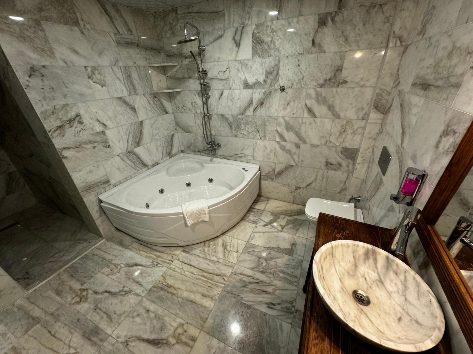 Rustic Caves Hotel Goreme